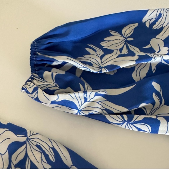 Alexis for Target Blue Floral Print Vacation Dress - Picture 9 of 10